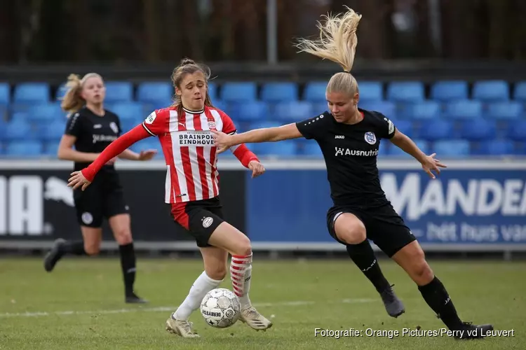 PSV-vrouwen sluiten 2020 af met winst op Heerenveen