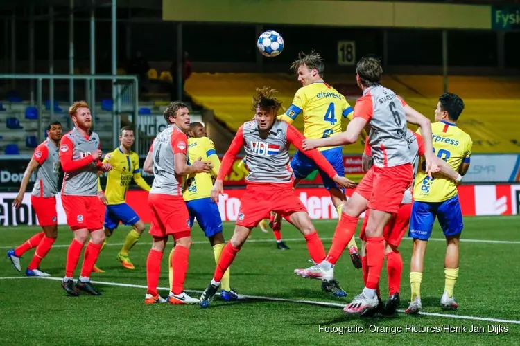 SC Cambuur blijft op titelkoers na winst op FC Eindhoven