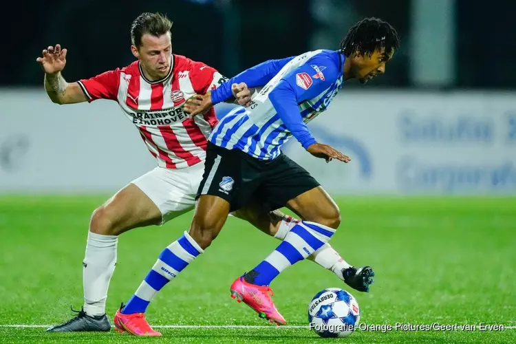 Jong PSV sterkste in Lichtstad-derby
