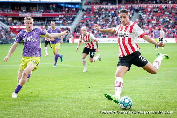 PSV klopt FC Volendam met onvervalste zevenklapper