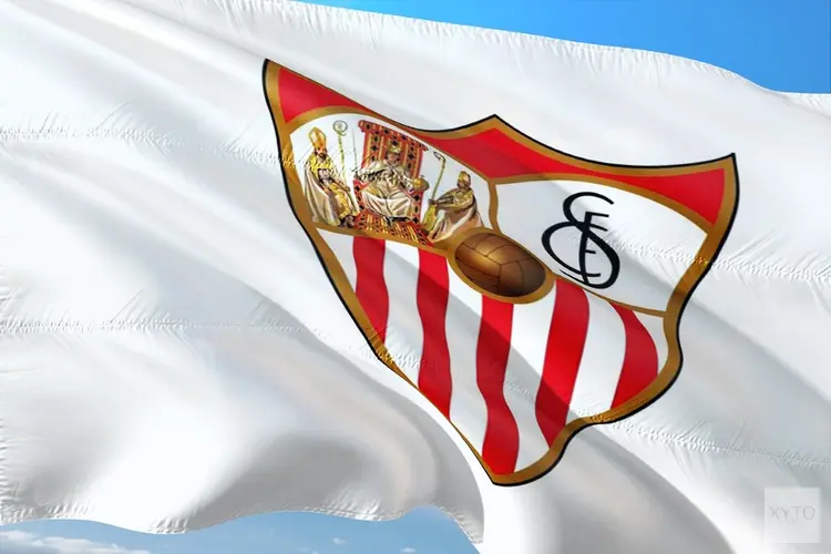 PSV dichtbij overwintering in Champions League na wonderlijke winst in Sevilla