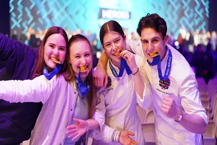 Vier gouden gloriemomenten voor Summa College op NK Beroepen; in totaal zeven podiumplaatsen