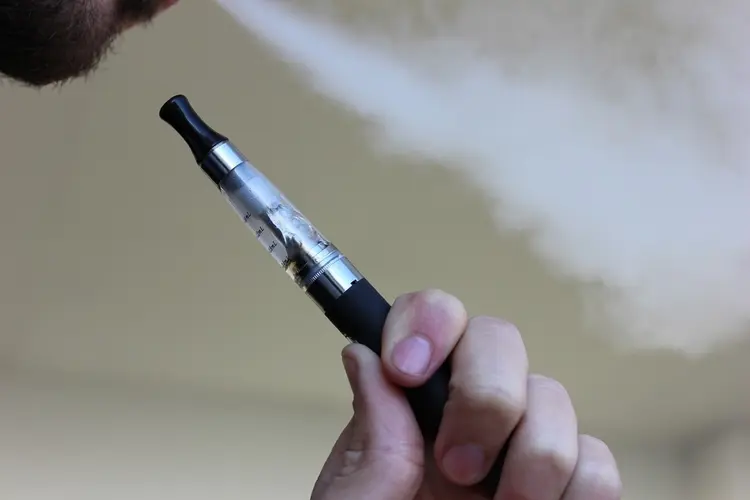 Wetgeving verkoopverbod tabak en vapes supermarkten afgerond