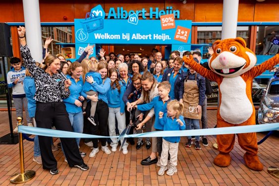 Positieve reacties op verbouwde Albert Heijn Blixembosch