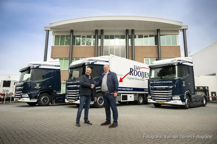 Een echt Eindhovense deal: Truckland Eindhoven levert 25 nieuwegeneratie DAF’s aan Van Rooijen Logistiek